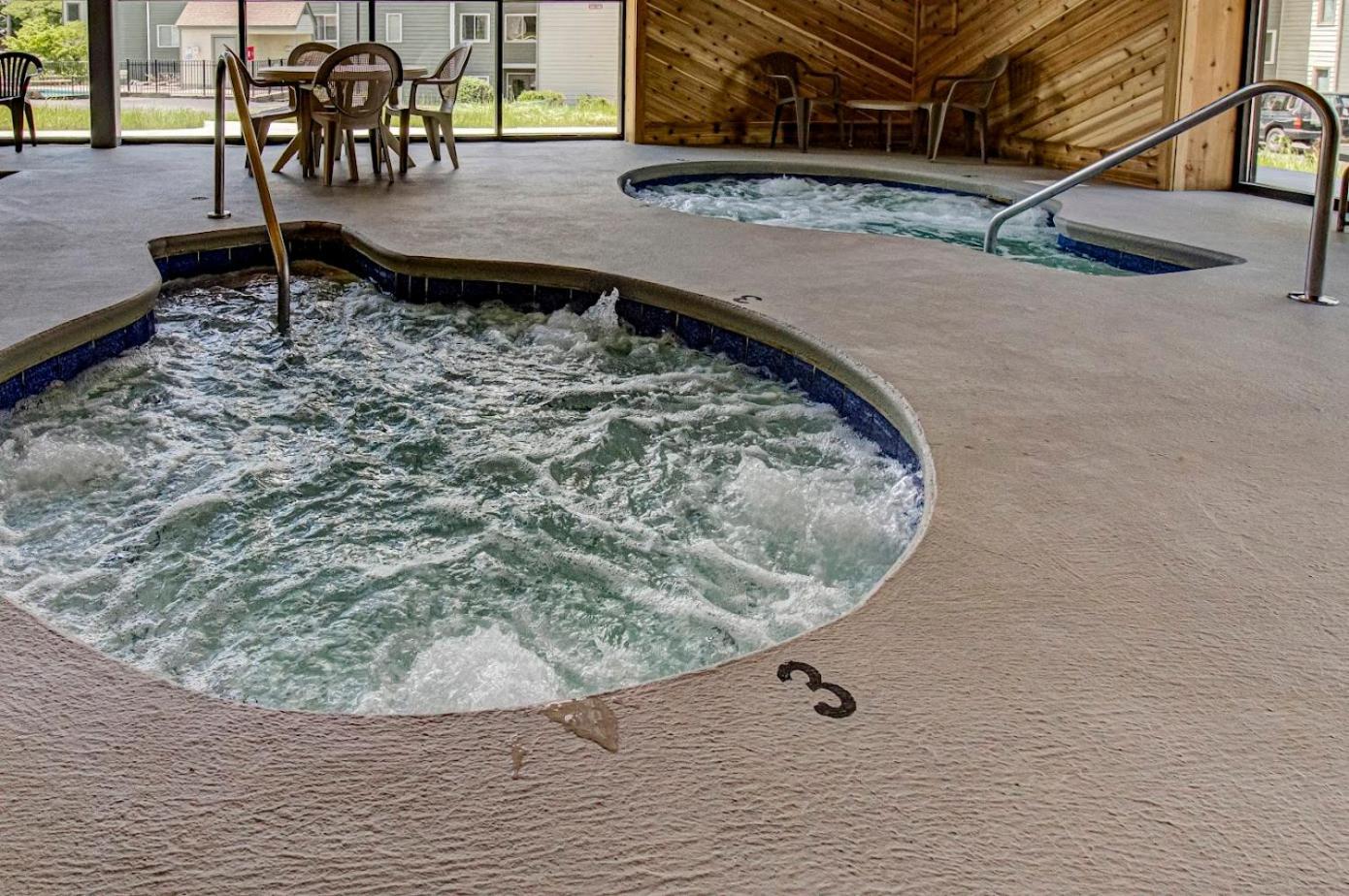Sky High Views!!-Peak Mountaintop-Outdoor Pool-Close To Downtown-Private Balcony-Wifi-Cable Gatlinburg Dış mekan fotoğraf